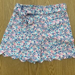 Lilly Pulitzer Multi Color Floral Shorts With Scalloped Hem